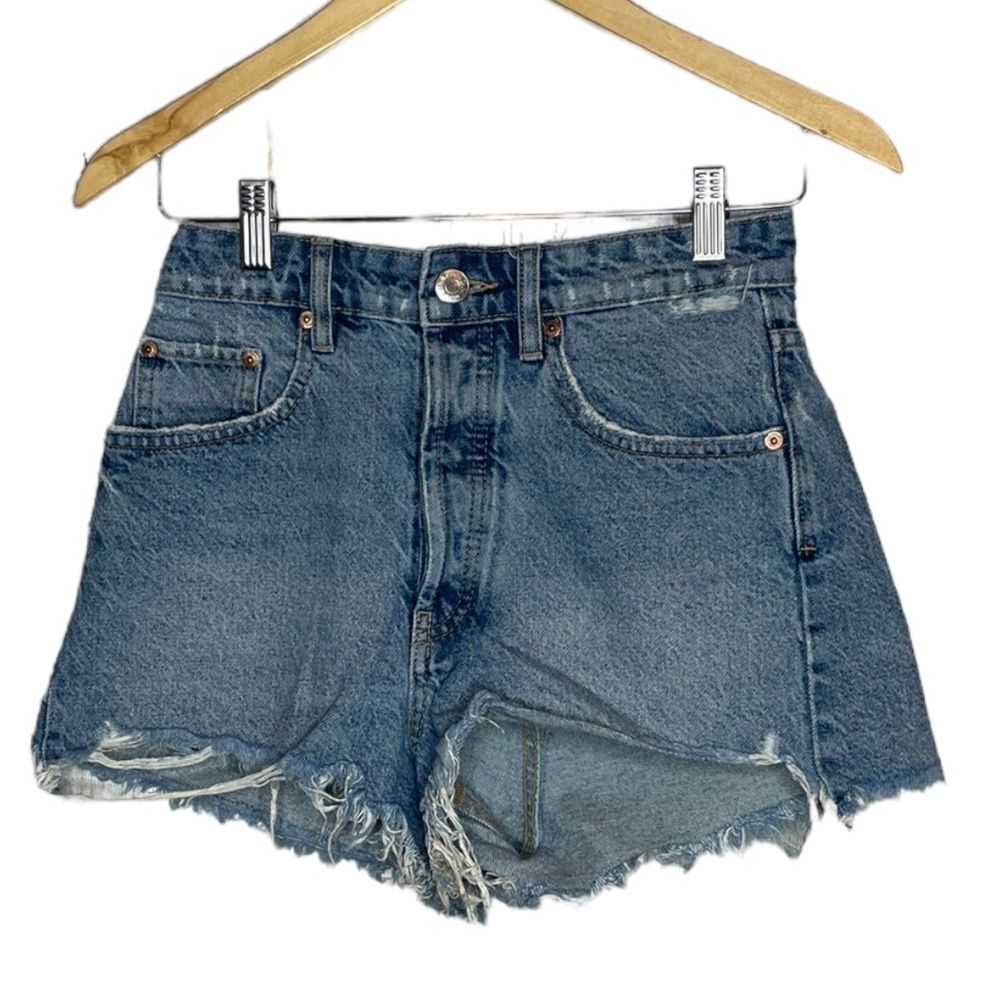 Zara Jean Shorts size 4